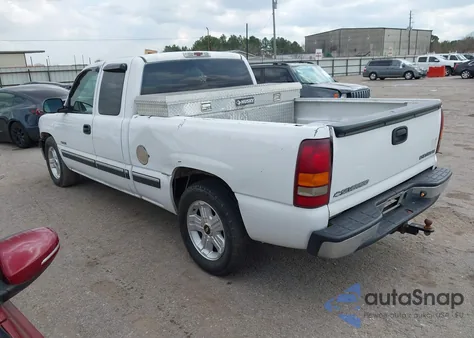 2002 Chevrolet Silverado 1500 Ls z USA, uszkodzony, nr VIN 2GCEC19V321339912